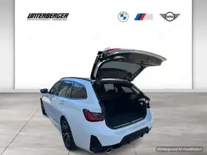 BMW 320d xDrive Touring G21 M Sportpaket Head-Up Bild 12