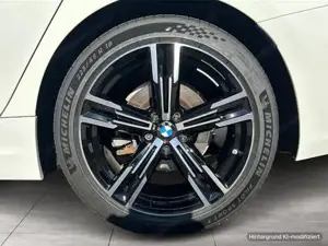 BMW 320d xDrive Touring G21 M Sportpaket Head-Up Bild 9