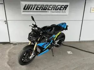 BMW S 1000 R  Bild 4