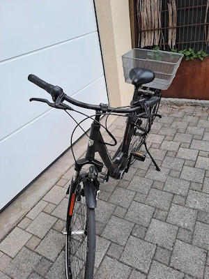 Hercules Roberta R7 E-Bike 500 Wh   nur 1.796 km Bild 2