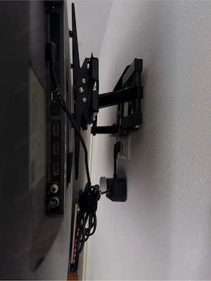 Samsung 43  Crystal UHD 4K Smart TV  Bild 3