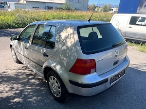 Vw Golf 4 Benzin Bild 4