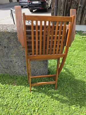 Holz Gartenstuhl zusammen klappbar Bild 3