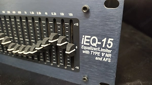 dbx iEQ-15 Graphic Equalizer, 2 x 15 Band Bild 3