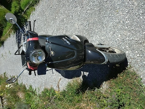 Zu verkaufen Roller 50ccm 2 takt Bild 2