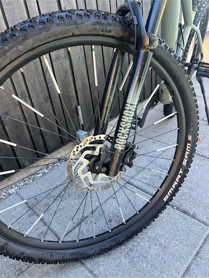 Mountainbike   Fahrrad CUBE Bild 3