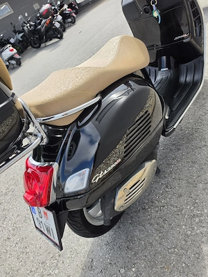Piaggio Vespa GTS 250 i.e. - nur 2.900km! Bild 5