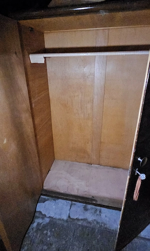 Kasten aus Holz Bild 4
