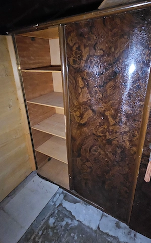 Kasten aus Holz Bild 3