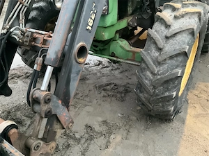 Traktor john deere 2140 mfwd Bild 5