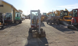 Takeuchi TB216 Minibagger Mini-bagger Bild 2