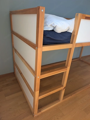 IKEA Kura Hochbett Bild 3