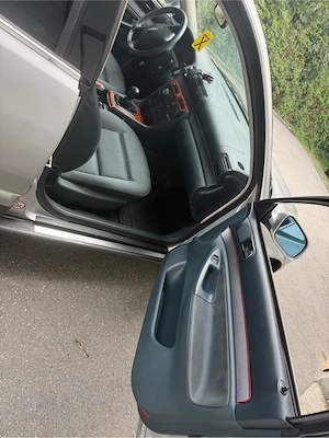 Audi A4 S4 Bild 2