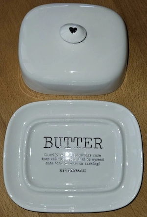Riverdale Butterdose aus weißem Porzellan Bild 2