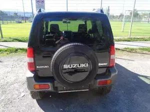 Suzuki Jimny Bild 2