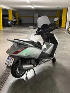 Honda Pantheon 125 Bild 2
