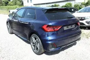 Audi A1 S line SB LED+ SportS CarPlay Kam 17Z Keyless 1... Bild 4