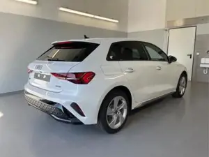 Audi A3 Sportback S line TFSI quattro GV3+AHK+Navi+Cam+eHeck+Soun... Bild 4