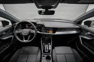 Audi A3 Sportback 40 TFSI S-tronic quattro S-Li -LAG. 150 kW (204... Bild 6