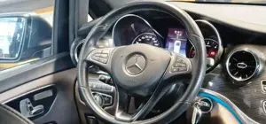 Mercedes-Benz V Bild 12