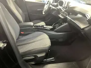 Peugeot 2008 Bild 19