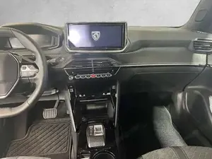 Peugeot 2008 Bild 7