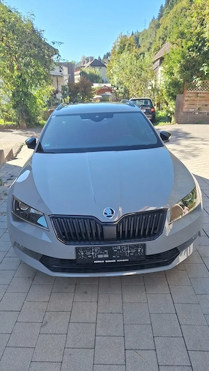Skoda Superb Sportline Bild 2