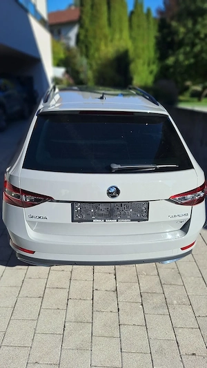Skoda Superb Sportline Bild 4
