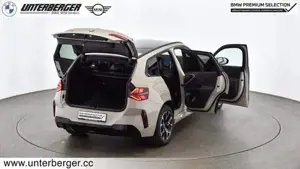 BMW X3 20d xDrive M Sportpaket Pro // elektr. Anhängerkupplung // elektr. Sitzverstellung // Panoram Bild 6