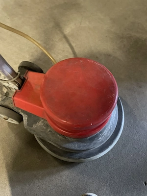 Bodenreinigungsmaschine Bild 2