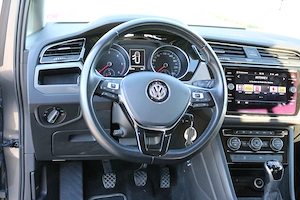 VW Touran TDI Comfortline Bild 7