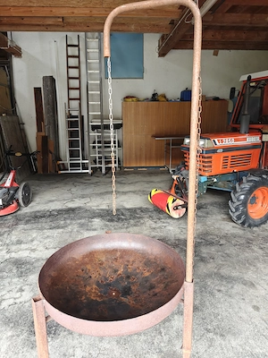 Feuerschale mit Abdeckung und Galgen für Grill Bild 4