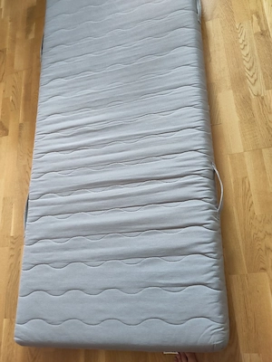 Hemnes Bett 80x200cm bzw. 160x200cm ausziehbar Bild 5