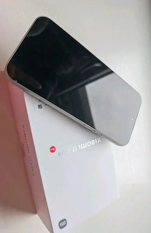 Xiaomi 17 Ultra mit 512 GB 