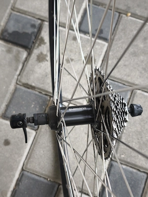 Hinterradfelge Fahrrad Laufrad V-Brake 9-fach 19cx622 28" inkl. Shimano Deore Kassette  Bild 6