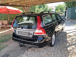 Volvo V70 D4 Top-Winterauto Bild 2