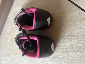 Adidas Fußballschuhe Größe 32 Bild 2