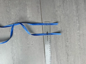 Stoffband Satinband dunkelblau 1 cm breit, 2,1 m lang zum Basteln, Schenken oder DIY-Projekte Bild 5