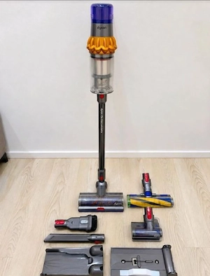 Dyson V15s Detect 