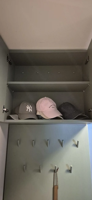 Garderobe mit Oberschrank Bild 4