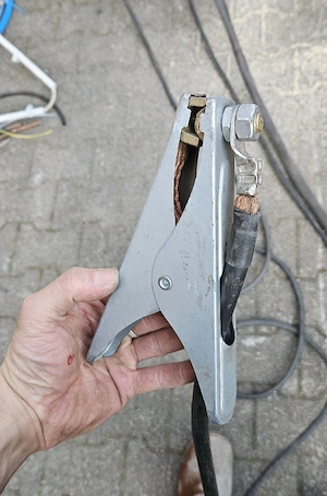 Lorch WIG   TIG Schweißgerät AC   DC 420A, 8m Brenner Bild 5