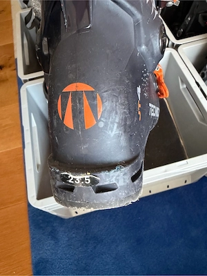 Jugendskischuh Tecnica JT4 Bild 2