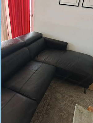Schwarze Leder-Couch - elektrisch verstellbar Bild 2