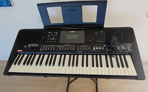 YAMAHA Keyboard PSR-E463 Bild 2