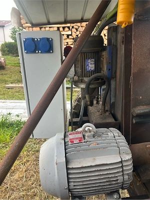 Zuschneidemaschine Ablängvorrichtung für Rundholz Brennholz Bild 5