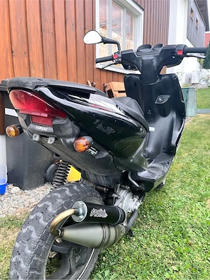 Yamaha Aerox Bild 2