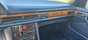 Mercedes 380 SEC Bild 8