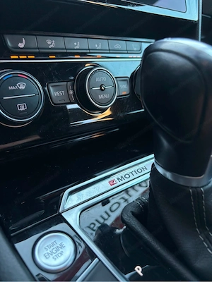 Volkswagen Passat Bild 3