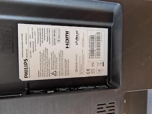 Philips 49" 4K UHD Smart-TV mit Ambilight (49PUS8303 12)   sehr guter Zustand Bild 5