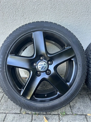 17 Zoll Winterräder mit Alufelgen 